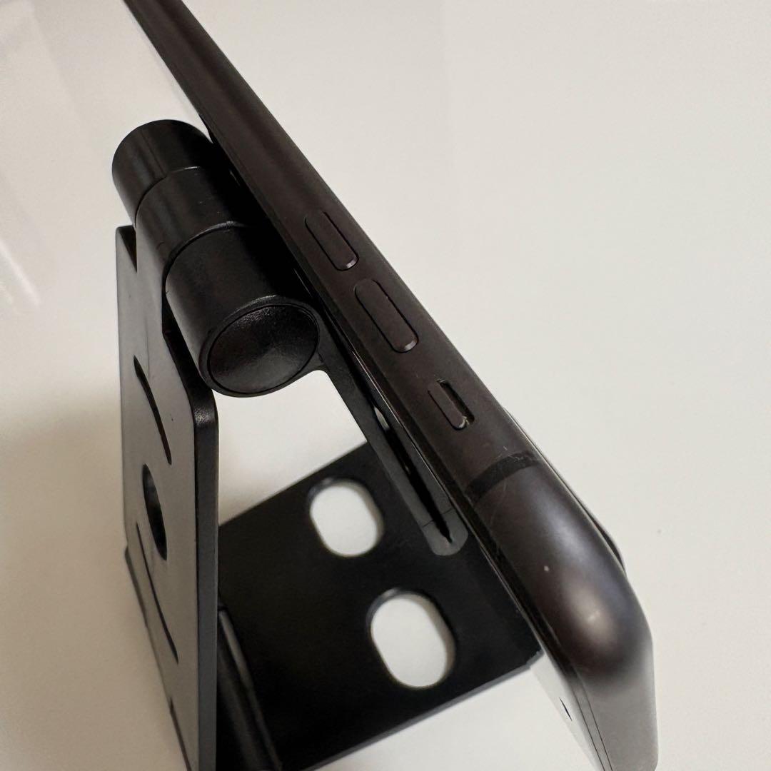 【極美品】iPhone 11 本体 128GB ブラック SIMフリー