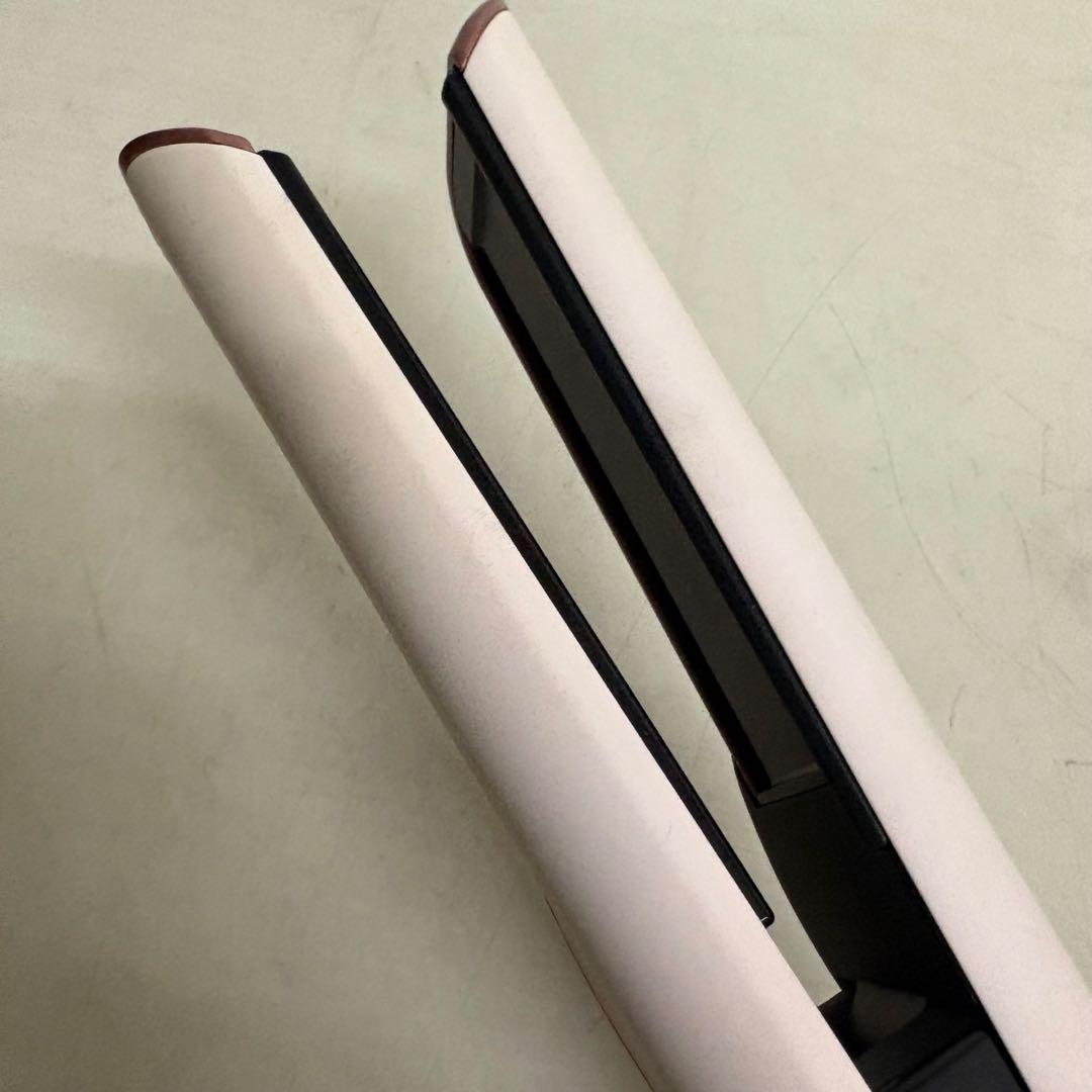 Dyson Airstraitストレイトナー　HT01