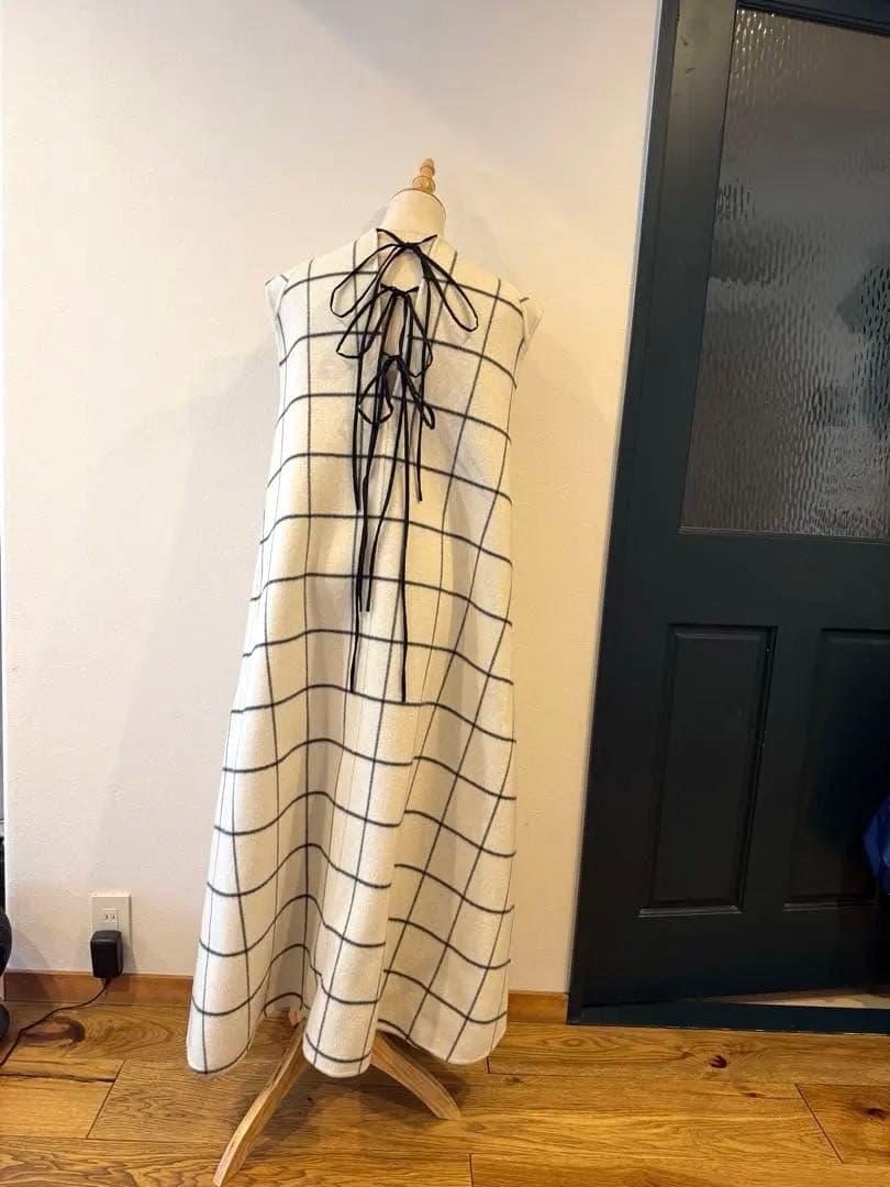 アイボリー ブラックチェック ノースリーブワンピース