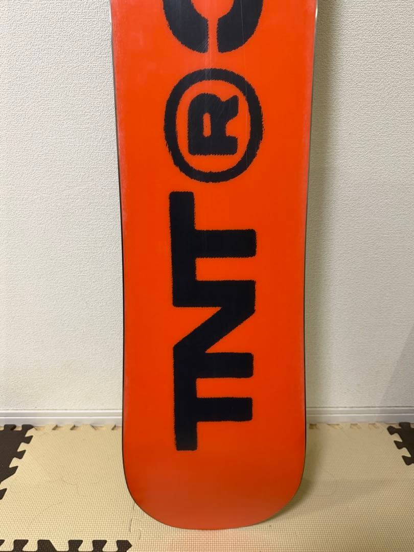 k FNTC TNT-R 153cm 22-23モデル スノーボード板