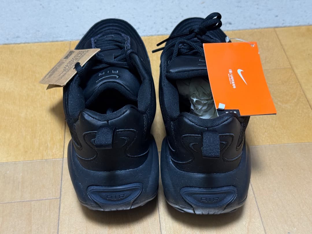 靴 W NIKE AIR MAX PORTAL 25.5cm