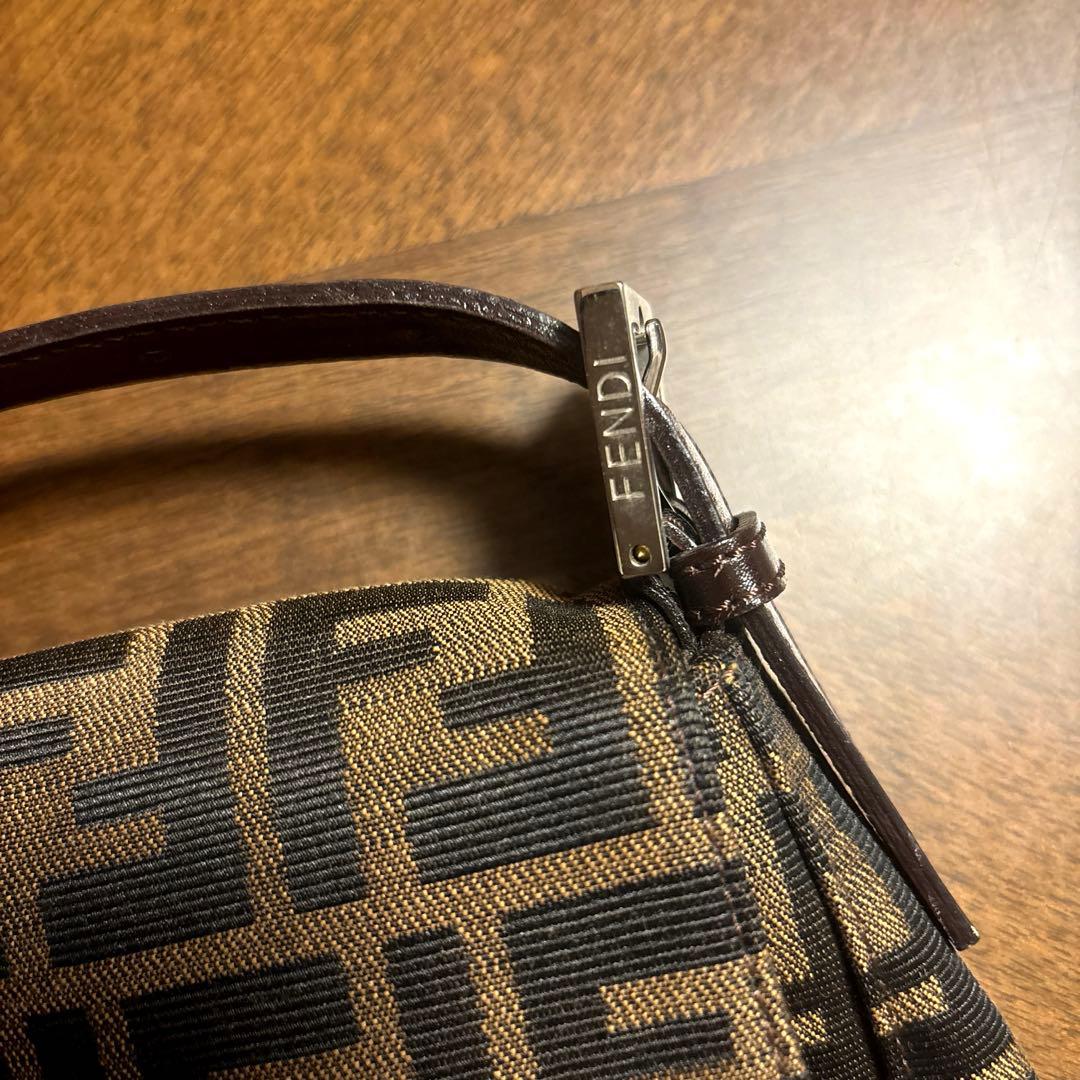 Fendi ショルダーバッグ ズッカ柄