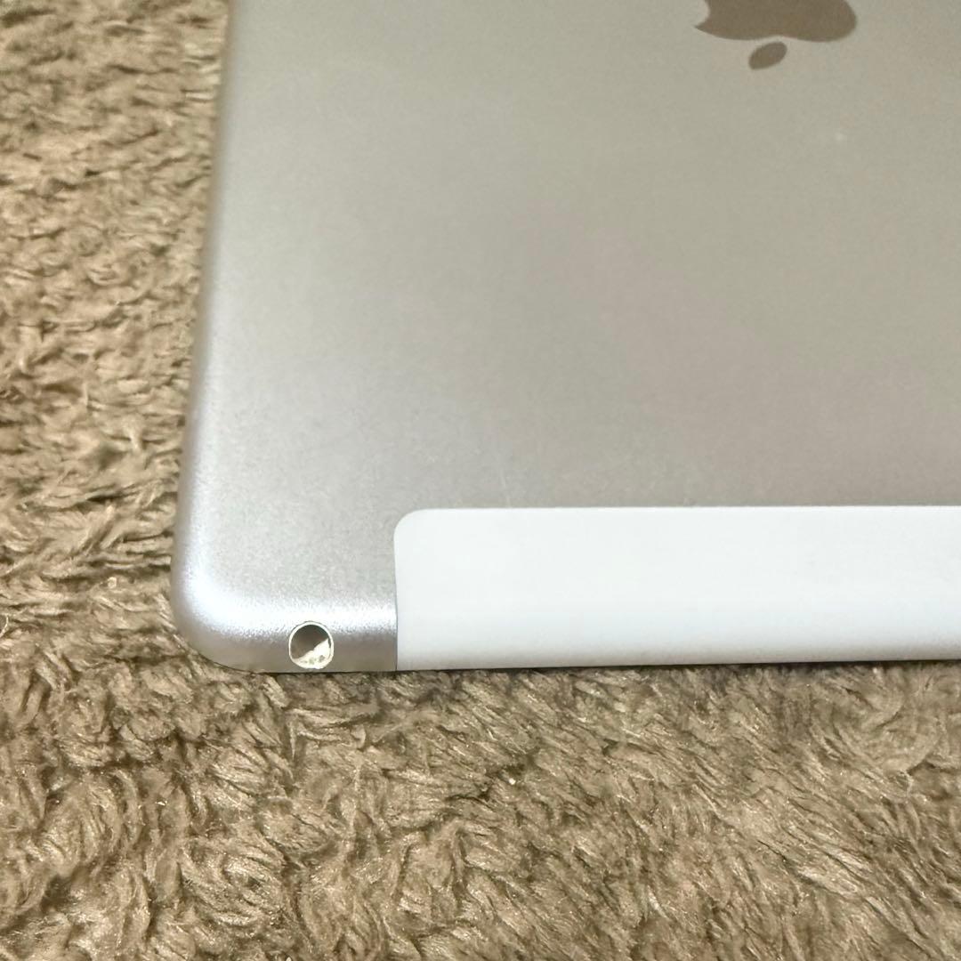 iPad Air 2 64GB セルラー A1567