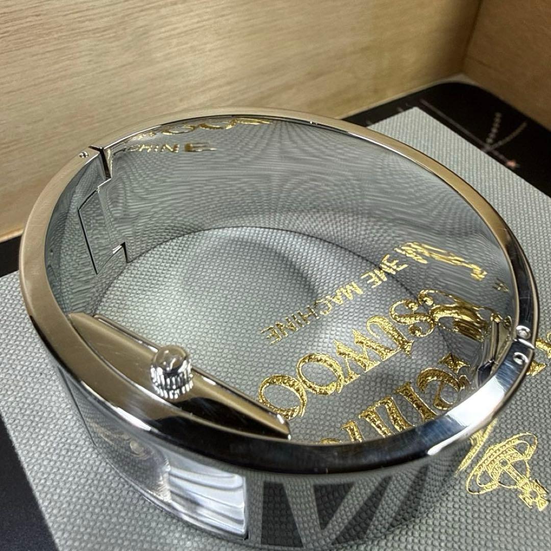 腕時計 Vivienne Westwood バングルウォッチ