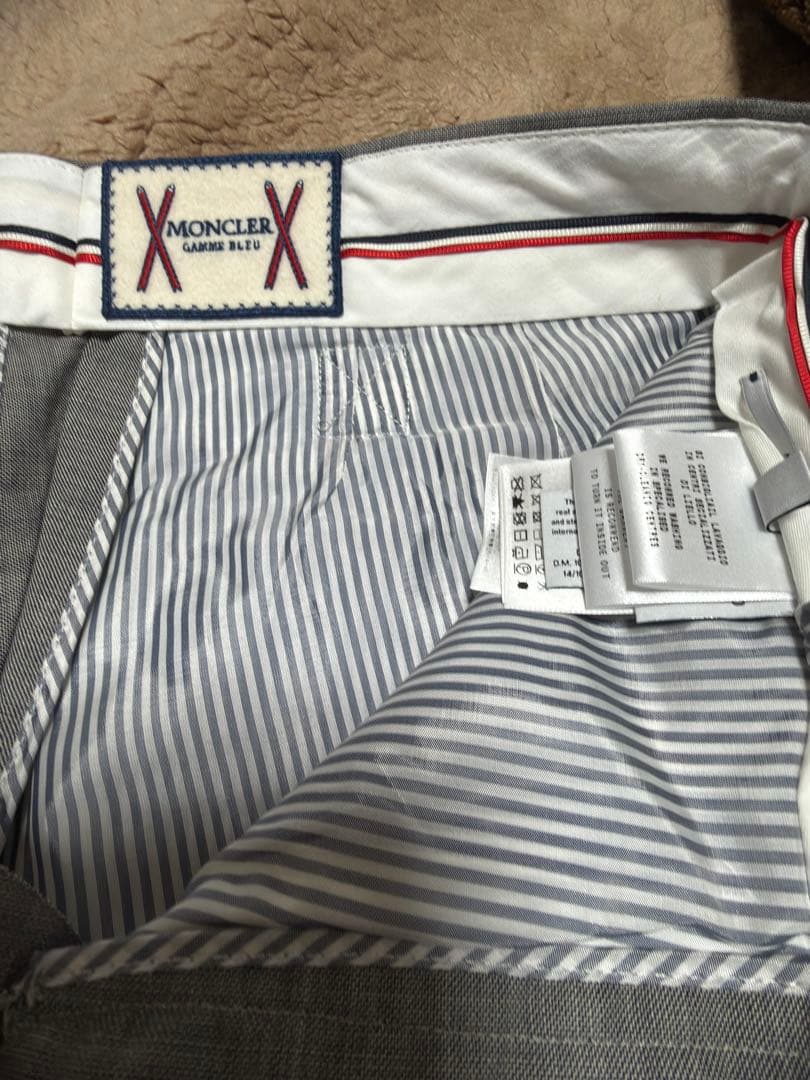 MONCLER ダウンパンツ2 新品未使用