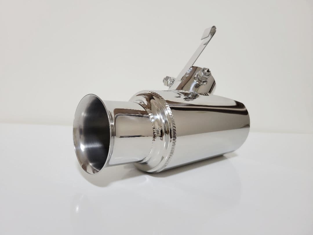 aダイハツムーヴ ムーヴカスタムLA150S砲弾型マフラーカッター