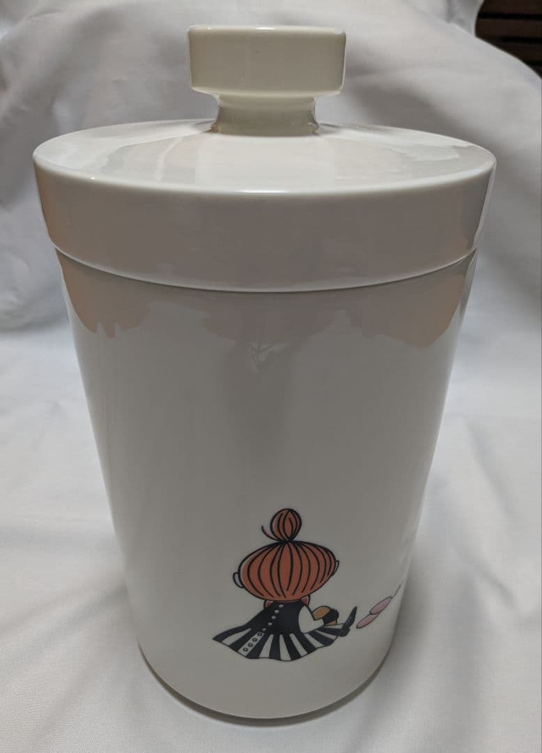 ムーミン　セレブレーションジャー　リトルミィ