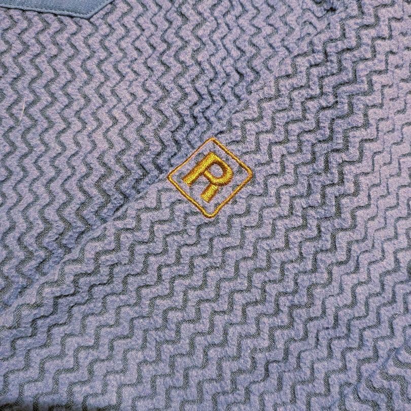 P*a様 【М】 パタゴニア R1 エア・クルー 美品