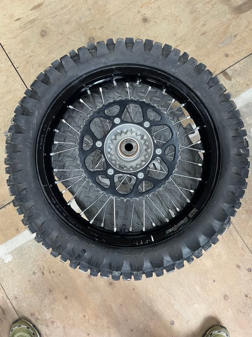 2022ハスクバーナFE250前後ホイールセット