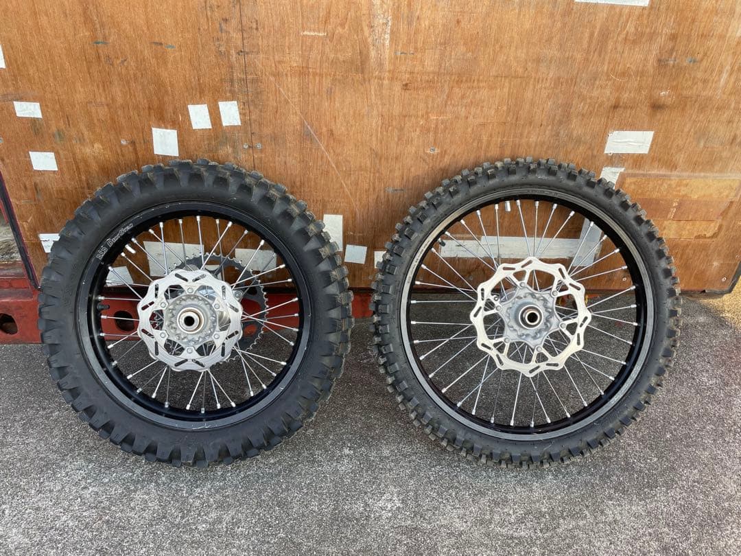 2022ハスクバーナFE250前後ホイールセット