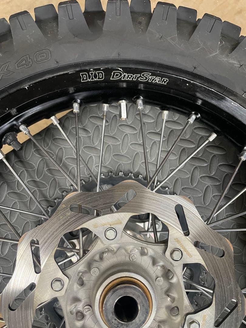 2022ハスクバーナFE250前後ホイールセット