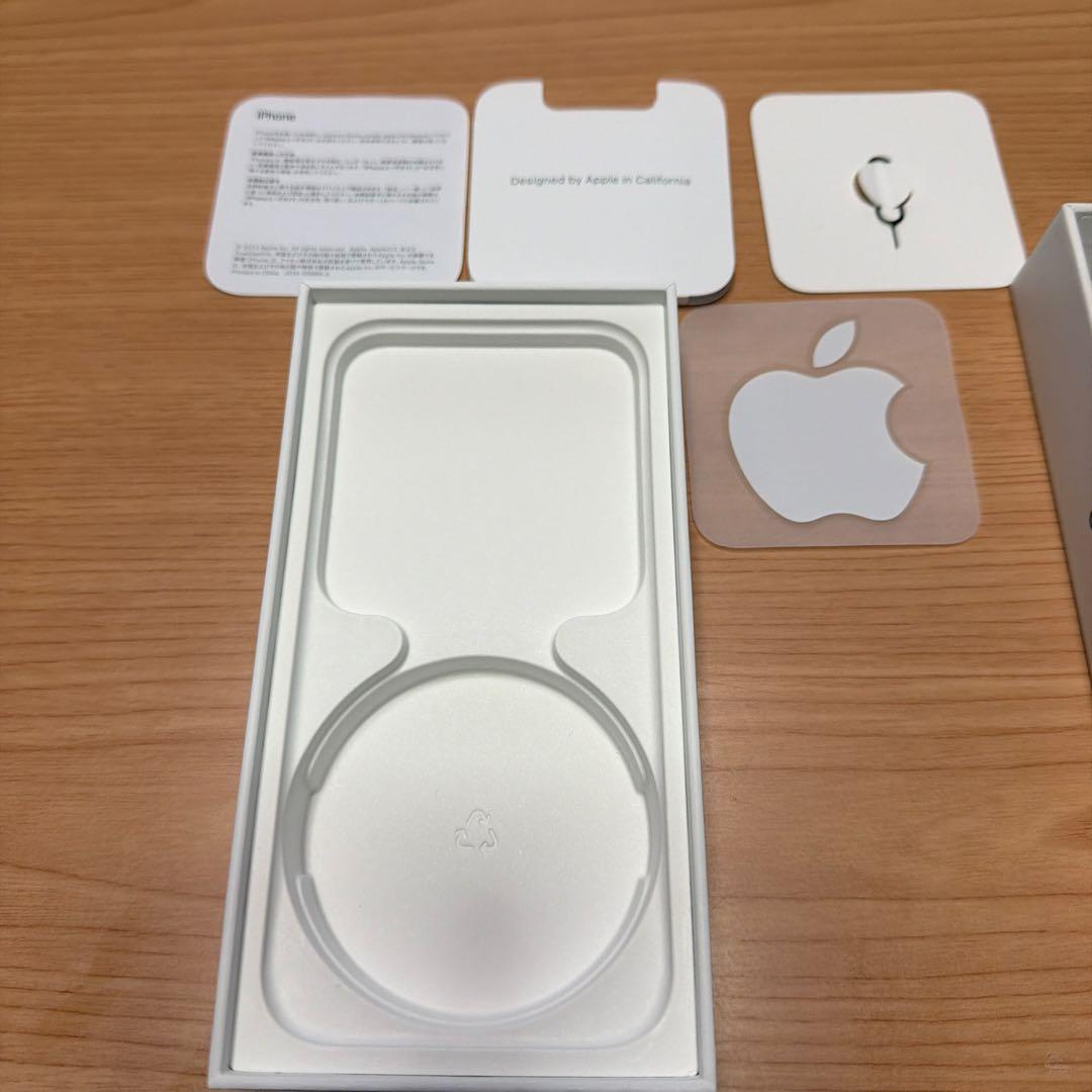 iPhone 15PRO 256GB ブラックチタニウム