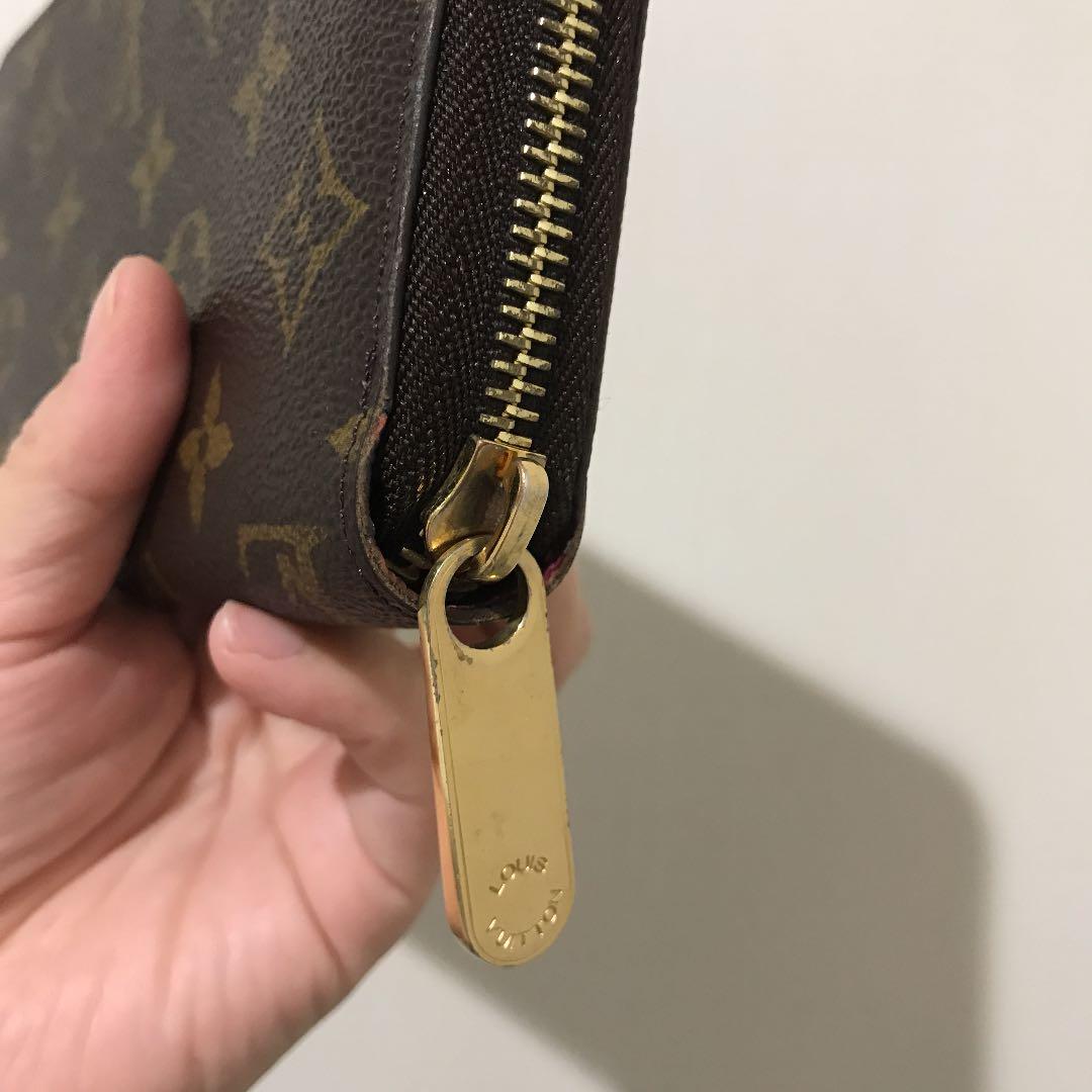 美品！ジッピーウォレット　フューシャカラー　モノグラム