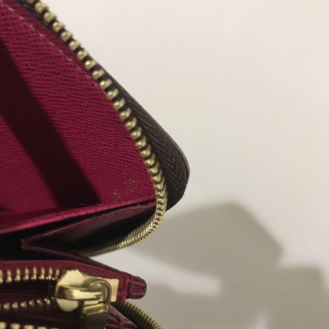 美品！ジッピーウォレット　フューシャカラー　モノグラム