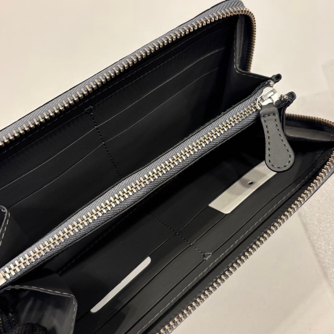 《felisi》SALE‼️新品 型押しレザー・長財布 GRY