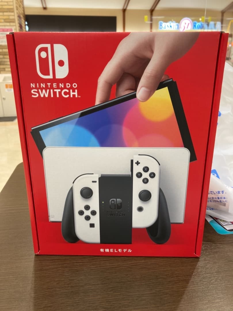 ニンテンドーSwitch有機EL（ホワイト）