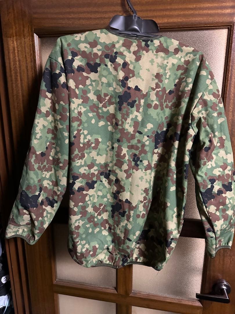 自衛隊ウィンドウストッパー迷彩上下L