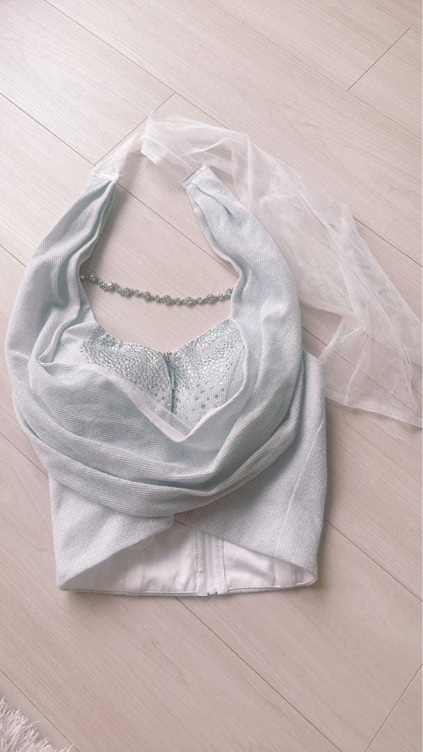 an ライトグレー ドレープセットアップドレス