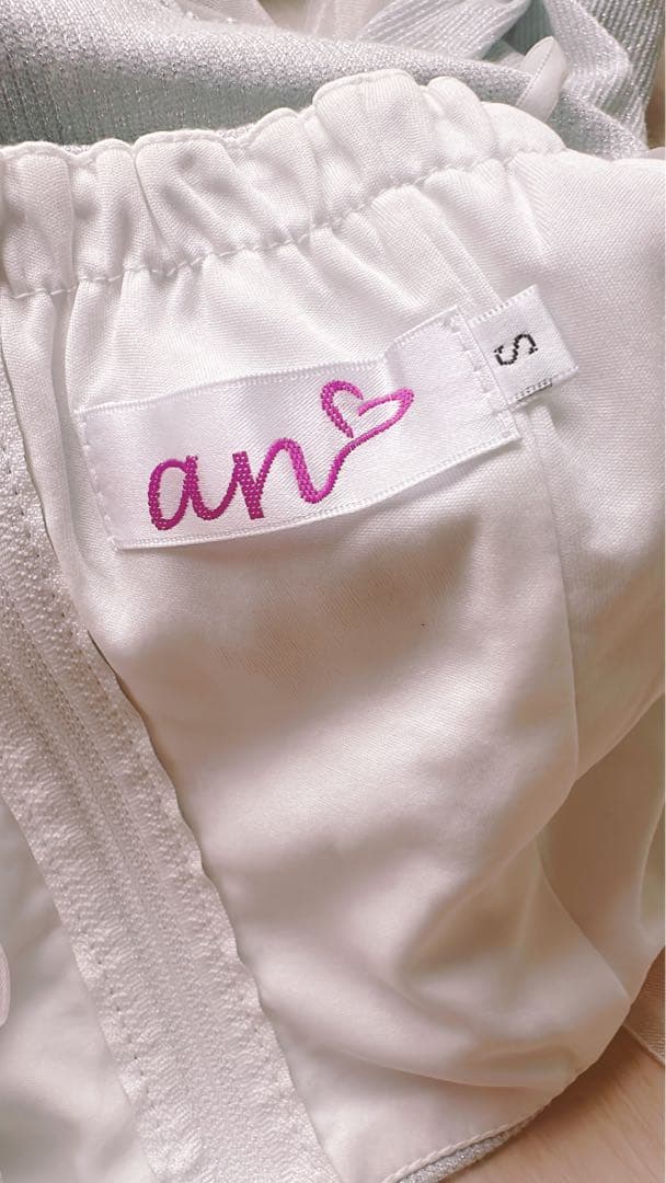 an ライトグレー ドレープセットアップドレス