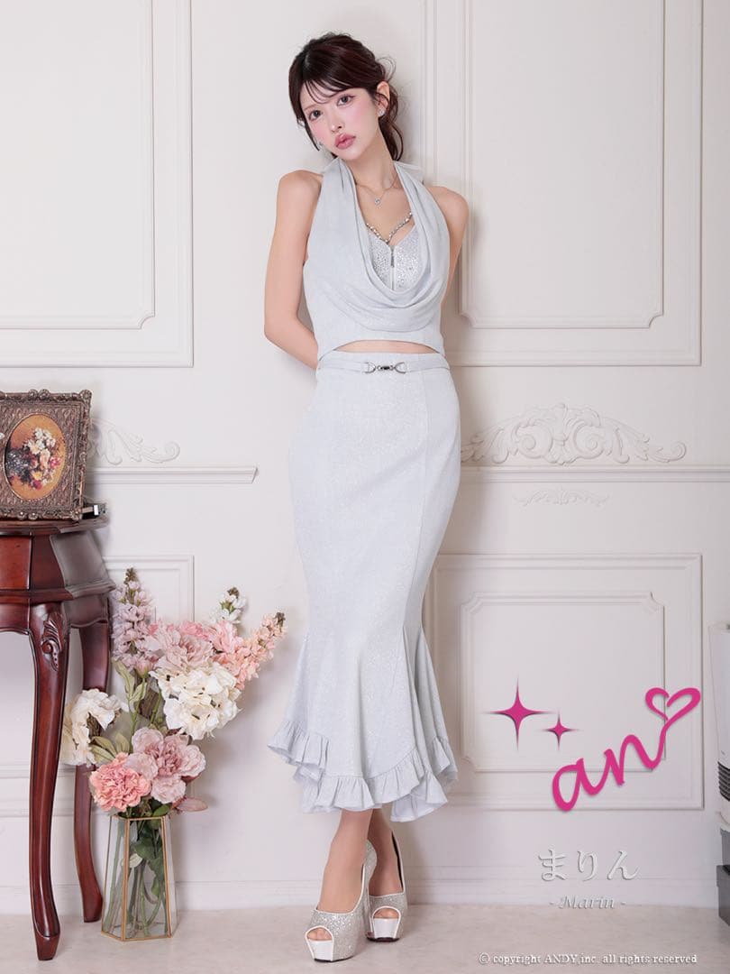 an ライトグレー ドレープセットアップドレス