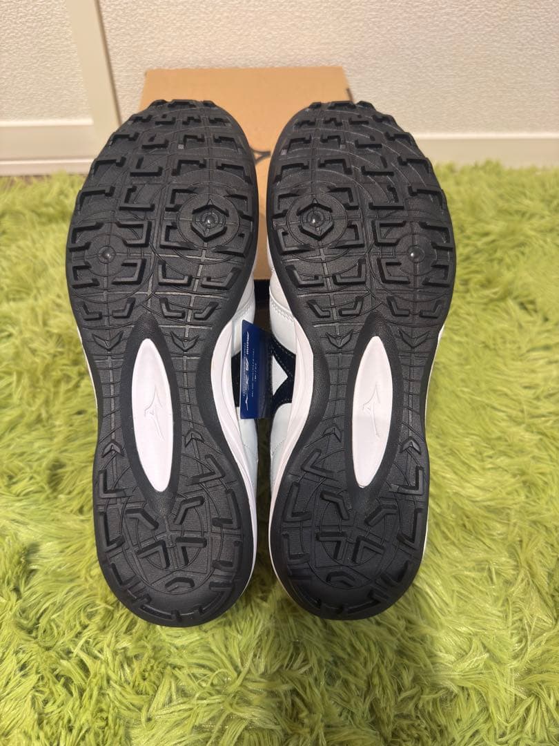 新品未使用品 Mizuno Morelia TF フットサルシューズ40サイズ