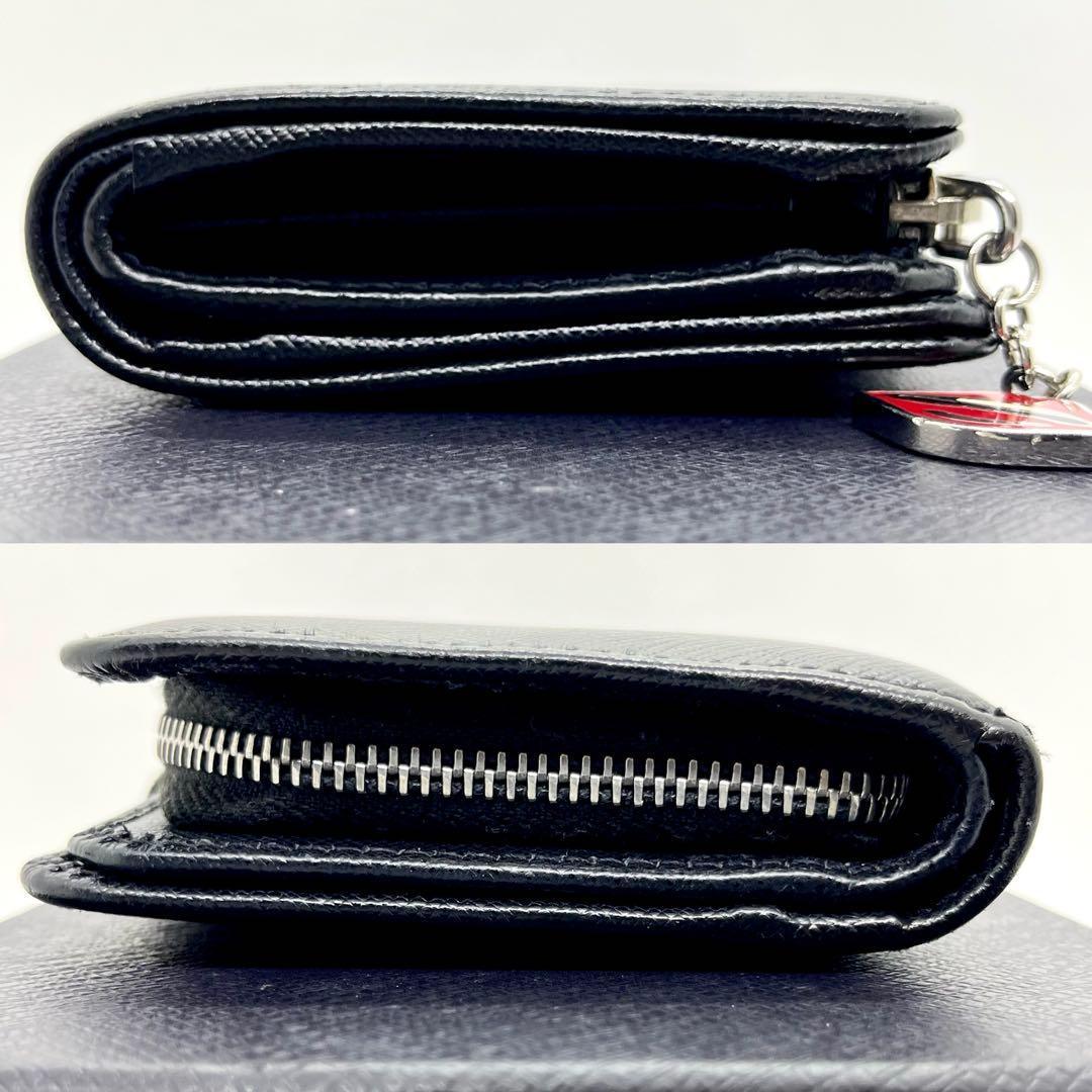 入手困難/極美品✨プラダ 二つ折り 財布 サフィアーノ シャイン キスマーク