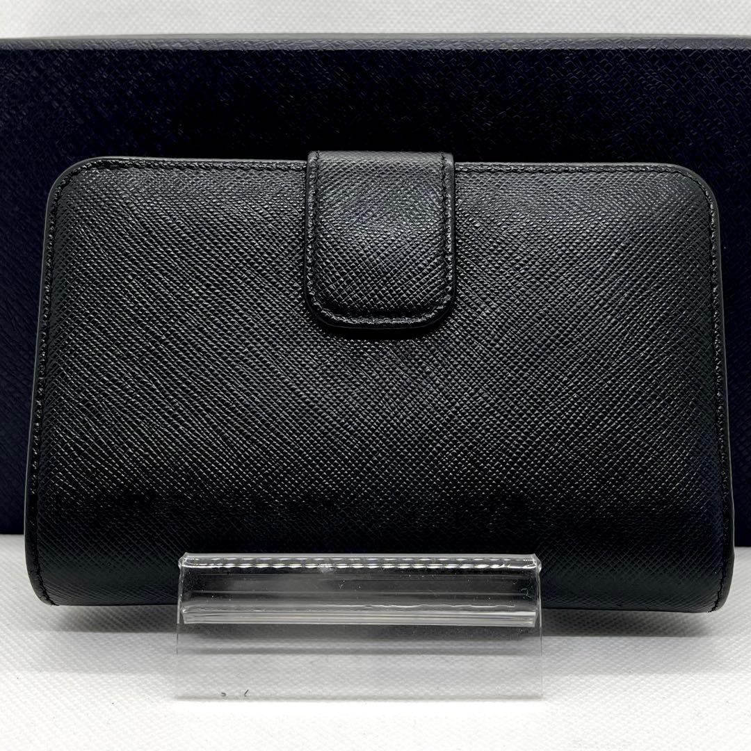 入手困難/極美品✨プラダ 二つ折り 財布 サフィアーノ シャイン キスマーク