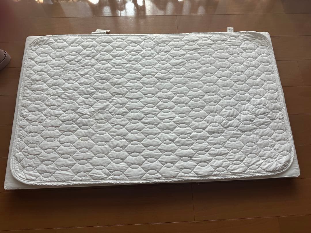 【美品です】ミキハウス　ベビー布団