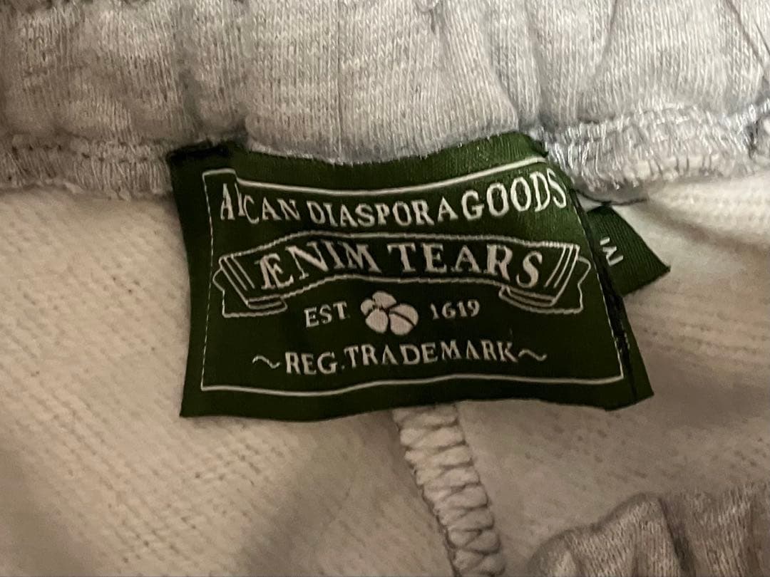 デニムティアーズ　スウェットパンツ　グレー　M