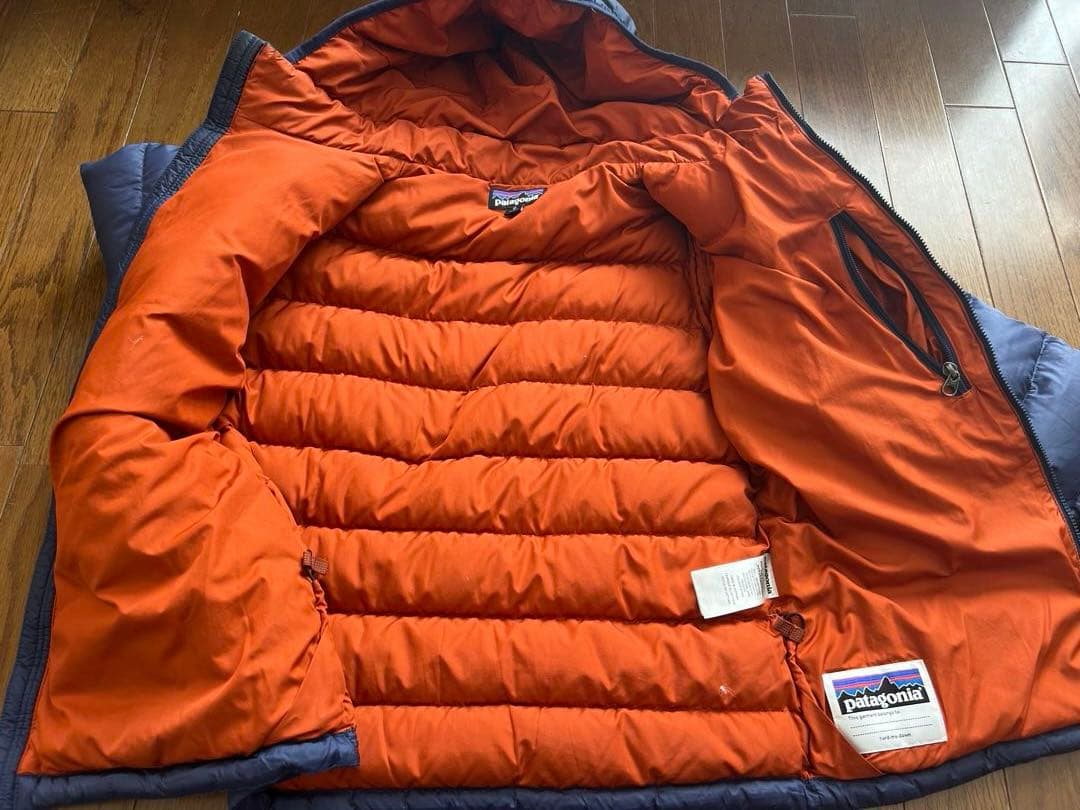 パタゴニア ダウン キッズ　ネイビー 150 160 値下げ⭐︎早い者勝ち⭐︎