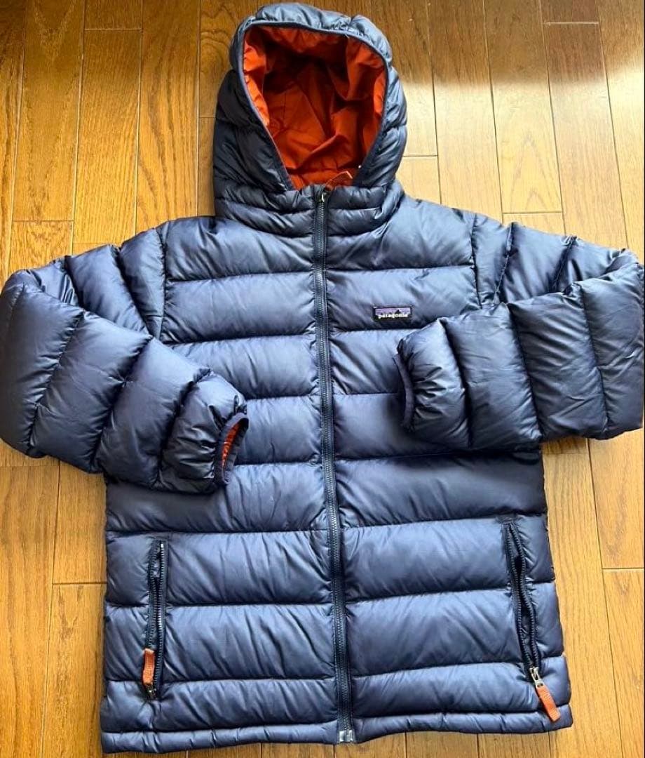 パタゴニア ダウン キッズ　ネイビー 150 160 値下げ⭐︎早い者勝ち⭐︎