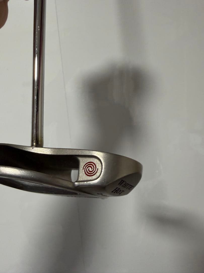 Odyssey White Hot パター