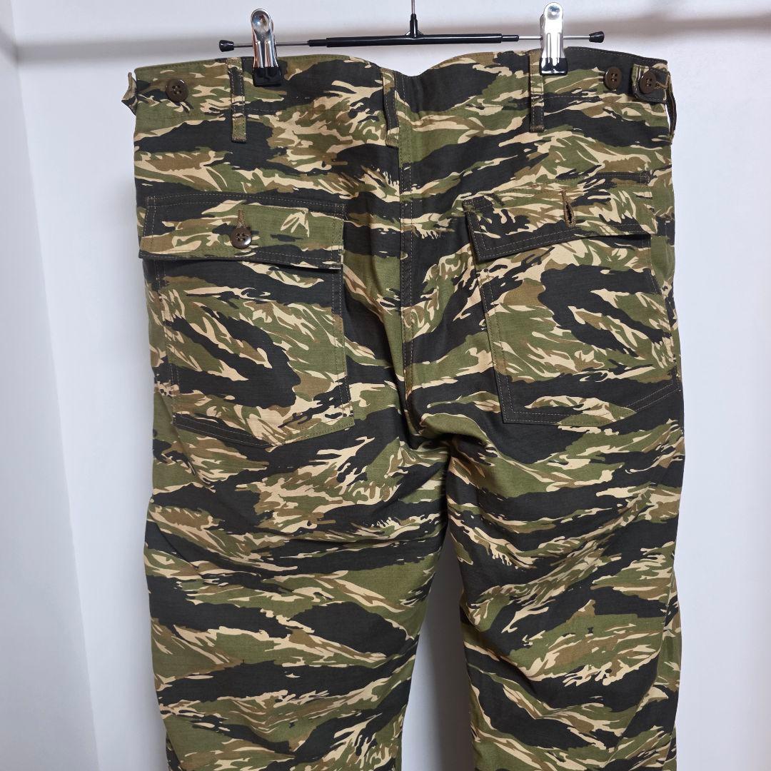 美品 フェローズ 36 タイガーカモ ベイカーパンツ カーゴパンツ 軍 迷彩
