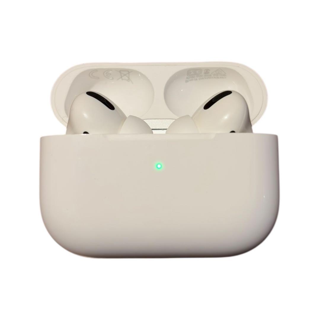 ち*わ様 Apple AirPods Pro 第二世代 Lightning