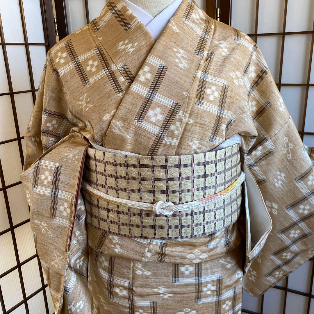 米沢琉球紬　ぜんまい真綿　琉球模様