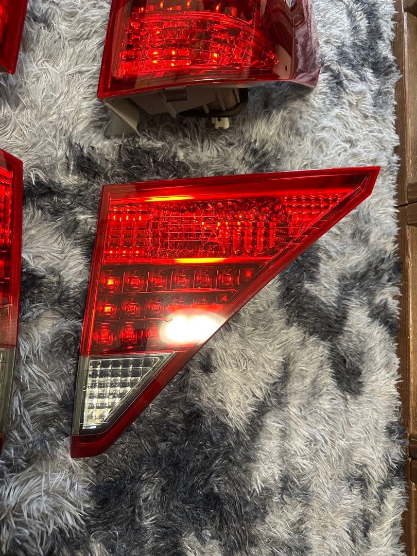 アルファード　20系　テールランプ ハイマウント