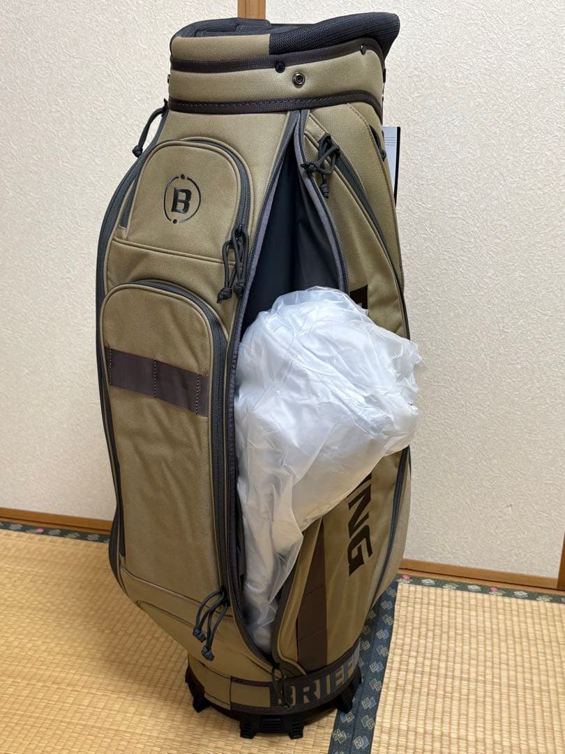 未使用)ブリーフィング キャディバッグ 25年モデル CR-5#04 タン