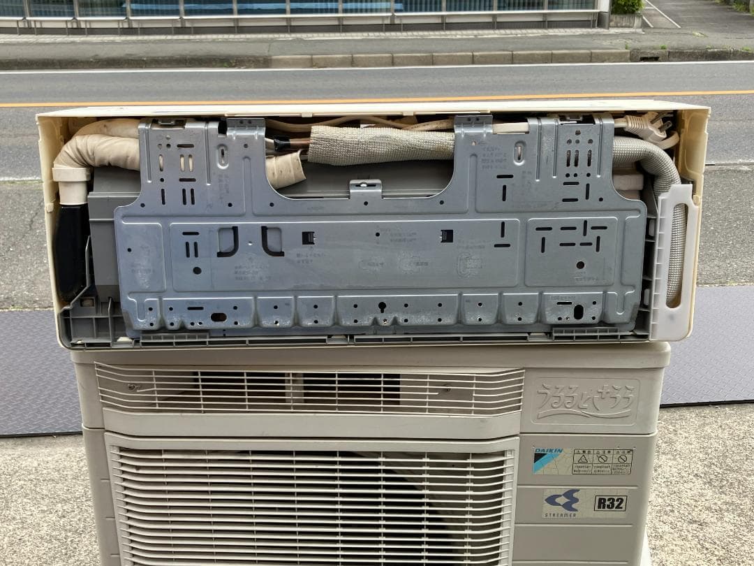 愛知岐阜/送料込★ダイキン②　4kWエアコン　AN40PRPJ-W　2013年製