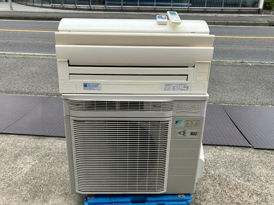 愛知岐阜/送料込★ダイキン②　4kWエアコン　AN40PRPJ-W　2013年製