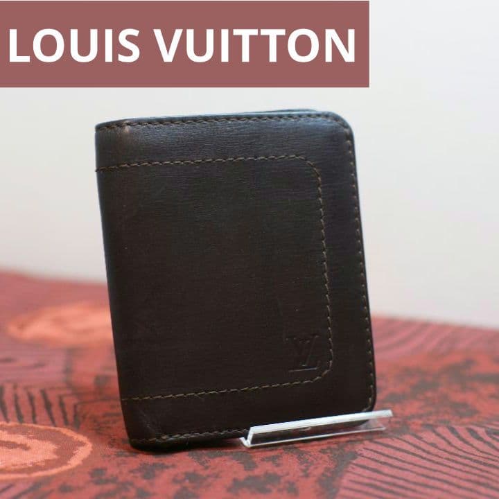 LOUIS VUITTON ユタ コンパクトウォレット 2つ折り財布