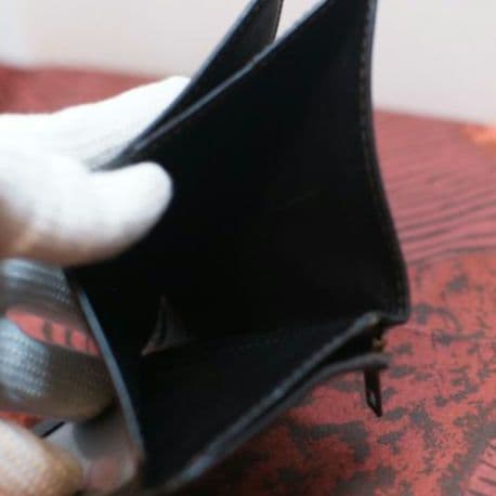 LOUIS VUITTON ユタ コンパクトウォレット 2つ折り財布