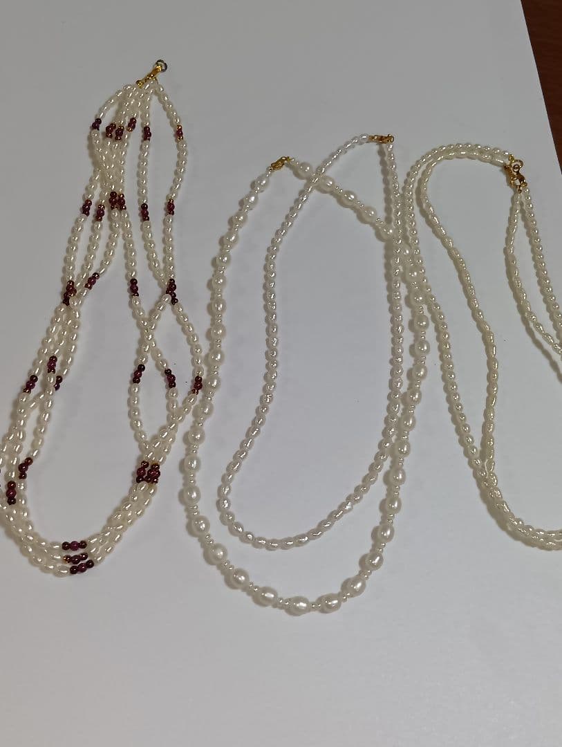未使用に近い♥3連ベビービーズパールと淡水パールなど5本の内K18が4本✨️