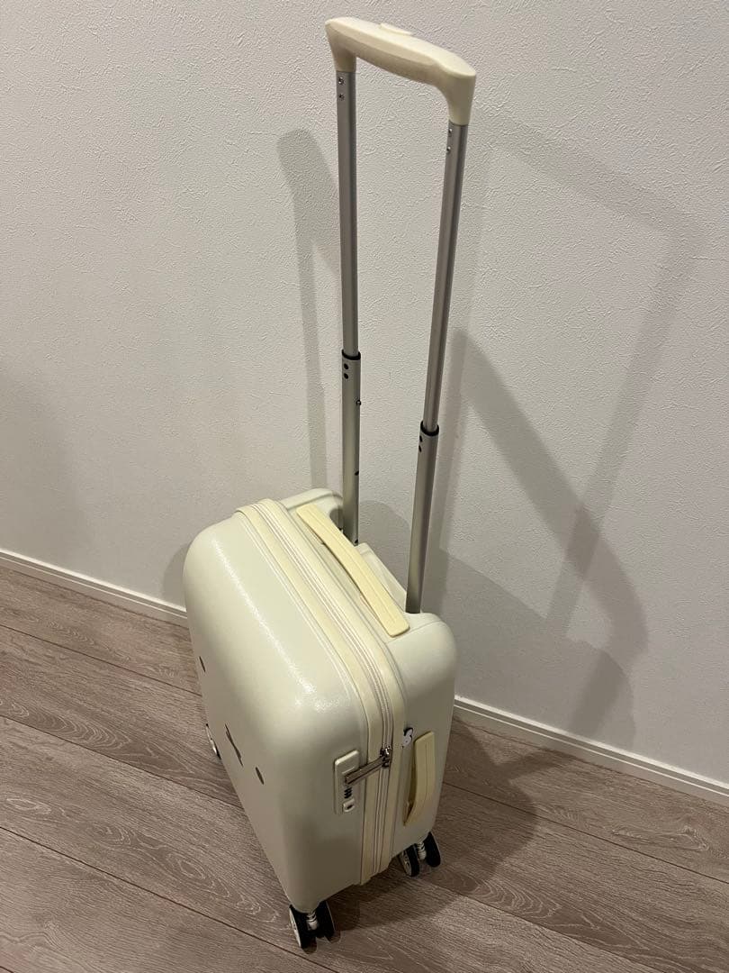 miffy キャリーケース　おまけネームタグ付き