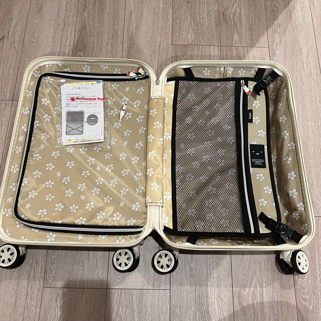 miffy キャリーケース　おまけネームタグ付き