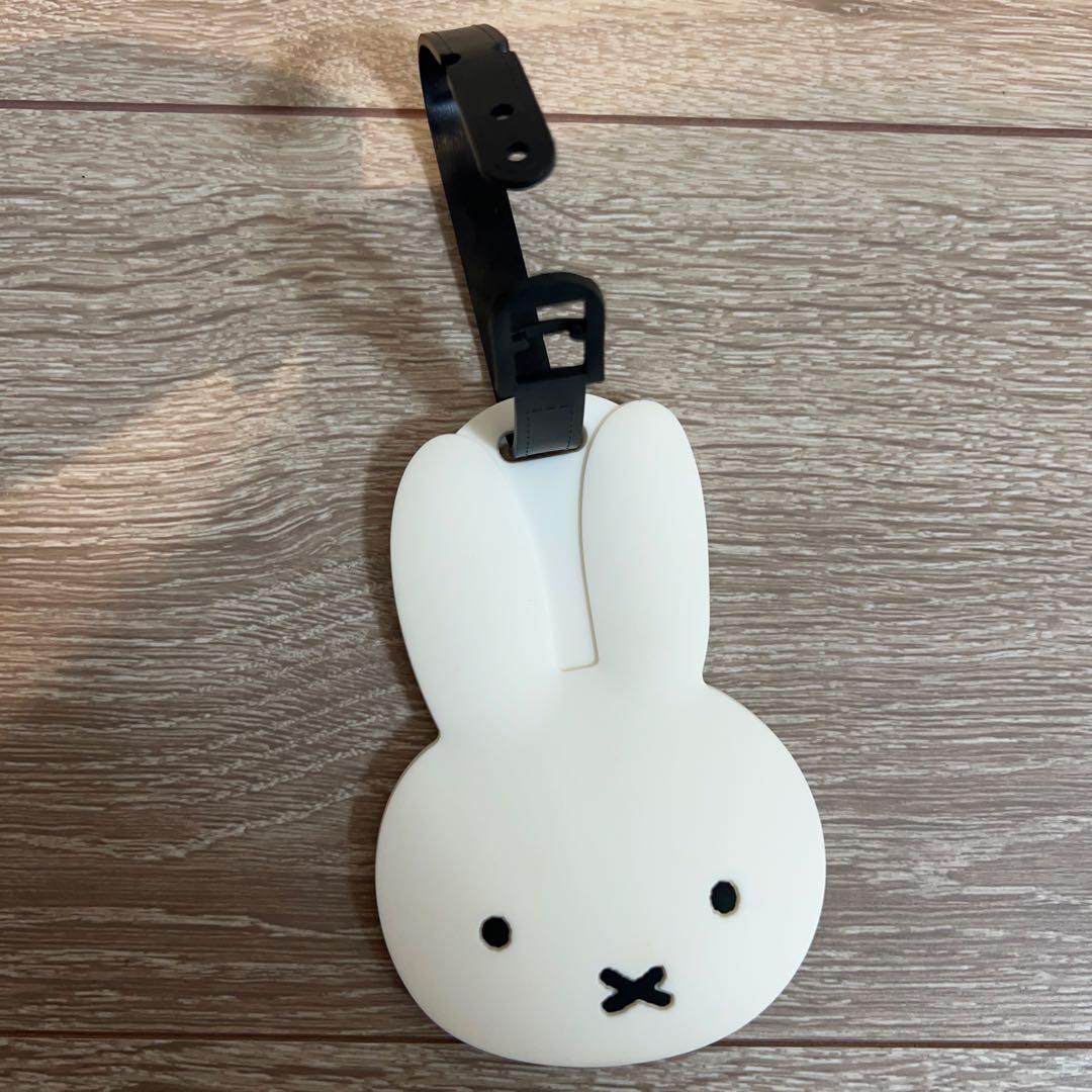 miffy キャリーケース　おまけネームタグ付き