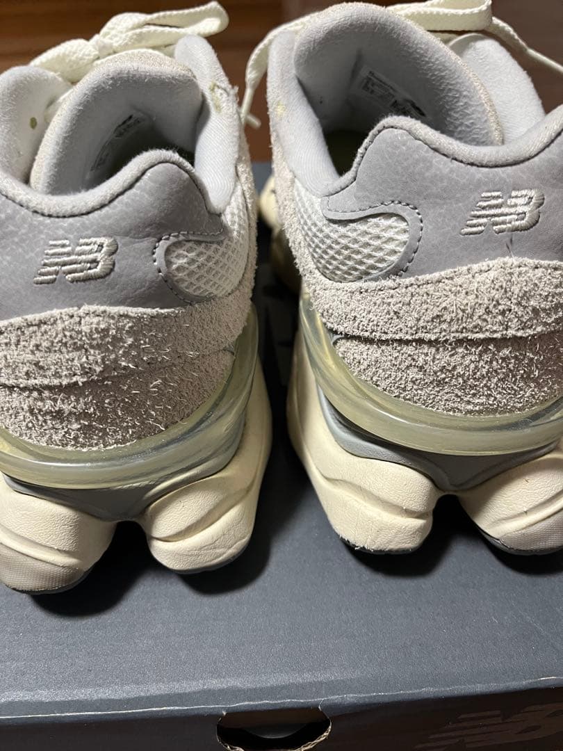 New Balance 9060 HSC ホワイト/グレー 24.5cm