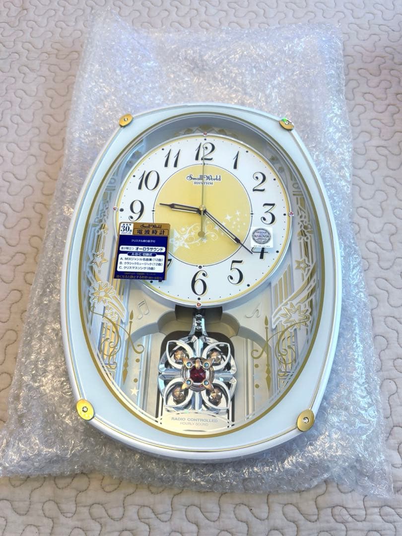 新品◆リズム時計工業／メロディー壁掛けアナログ電波時計スモールワールドステラ