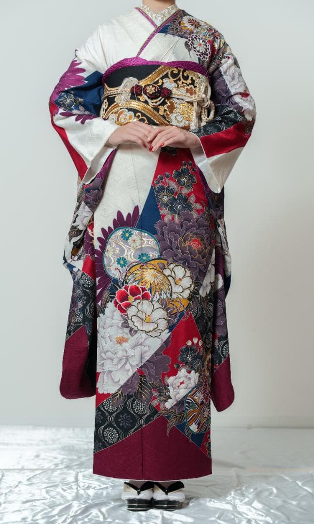 MK✩プロフ見て下さい(* 'ᵕ' )☆ 様　振袖のみ【904】