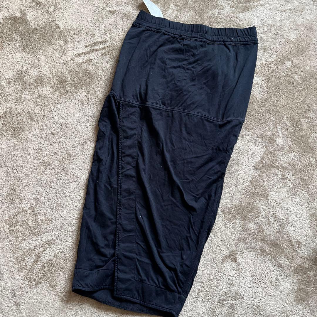 ダークシャドウ　レディース　スカート