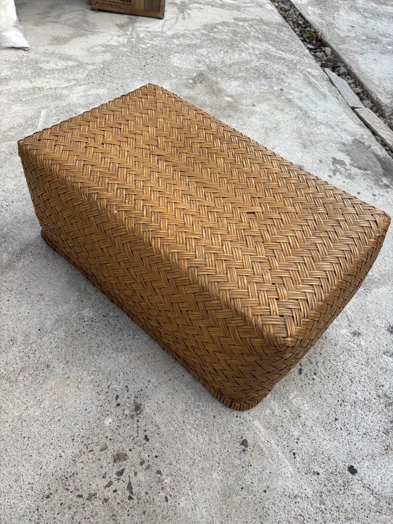 収納箱 衣装入れ 竹籠 古道具古民家　昭和レトロ　竹行李